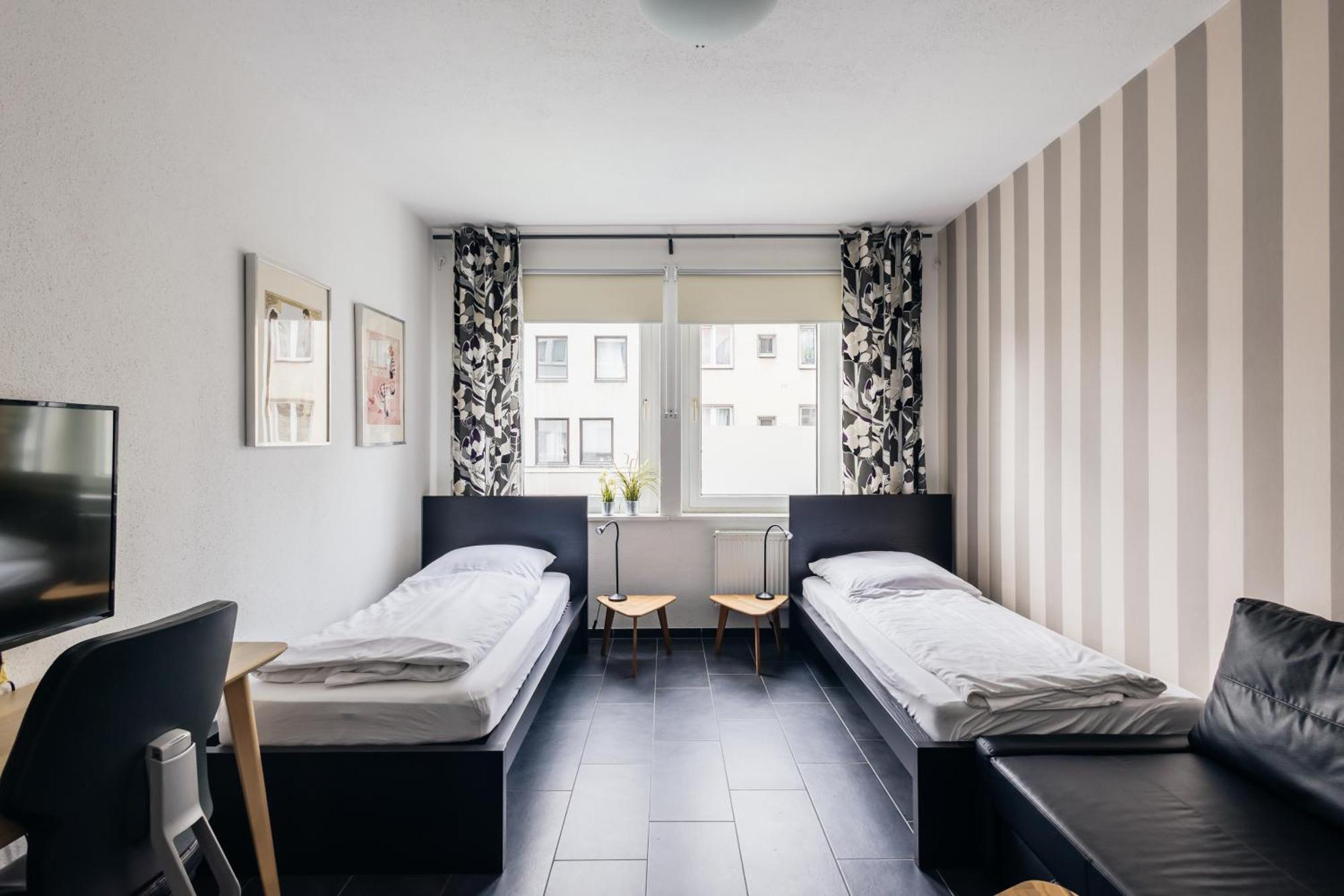 Centrally Located 2-Room Apartment Hannover Exterior photo
