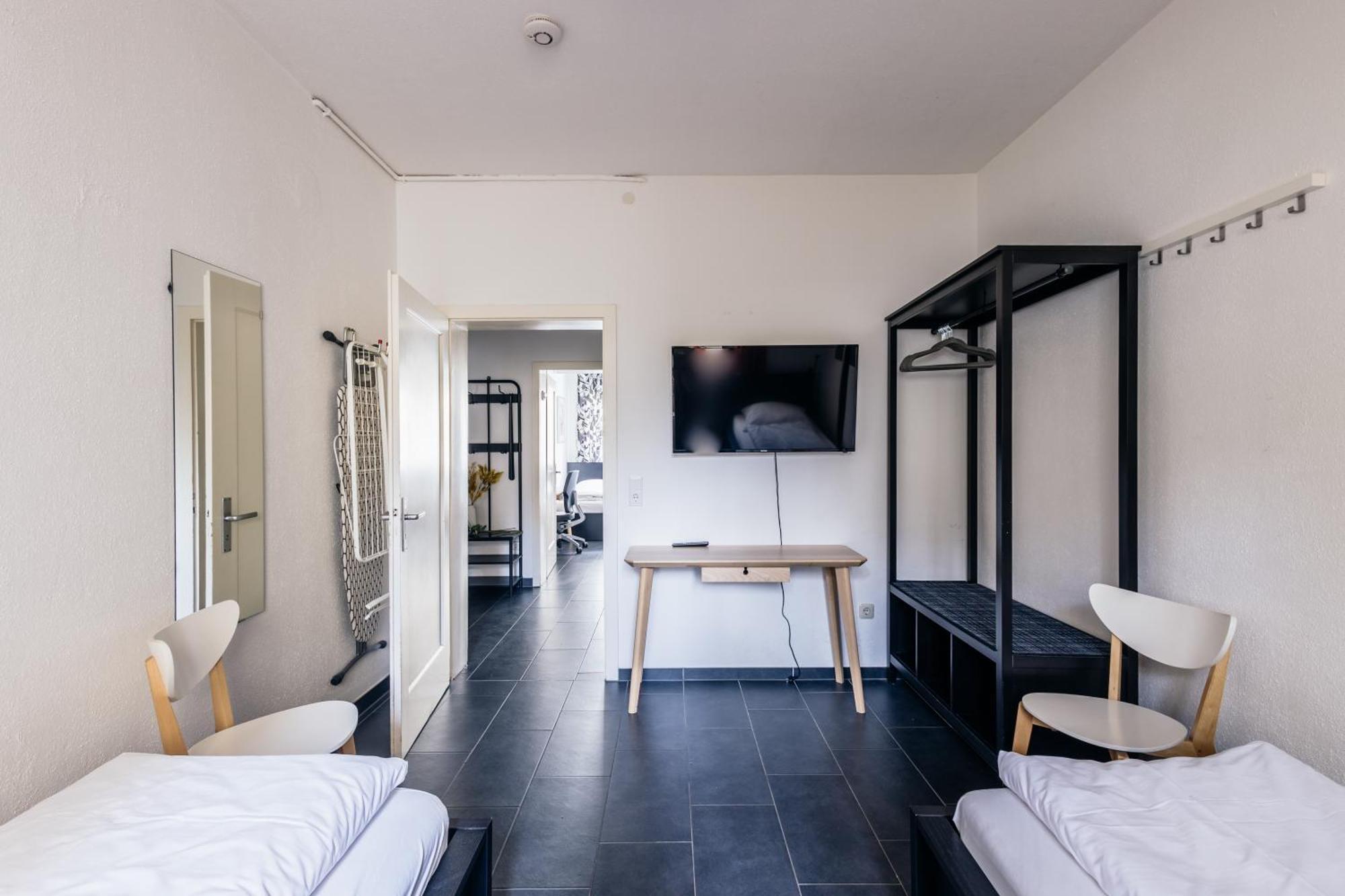 Centrally Located 2-Room Apartment Hannover Exterior photo