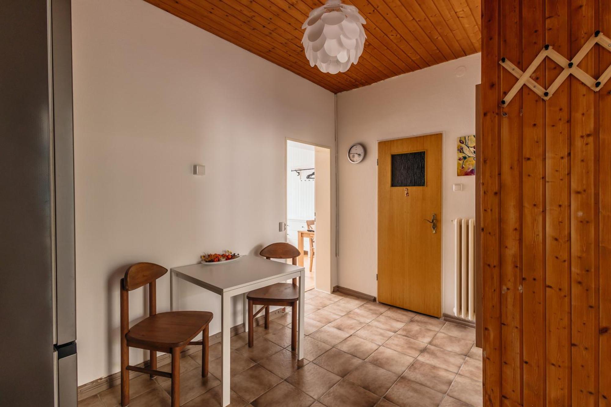 Centrally Located 2-Room Apartment Hannover Room photo